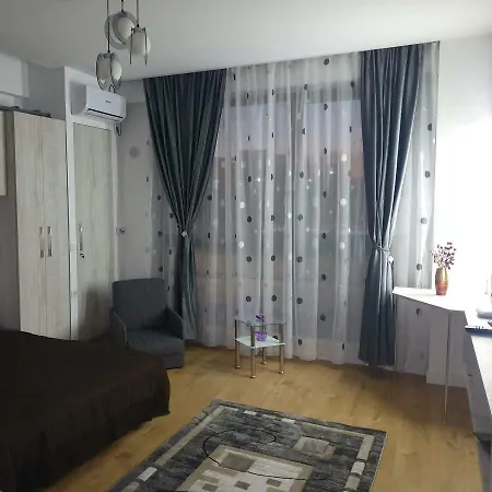 Alexina Studio Onix Mamaia Nord אתר נופש