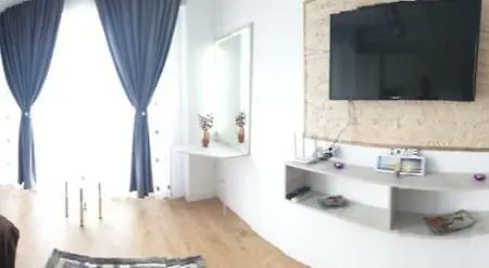 Alexina Studio Onix Mamaia Nord אתר נופש