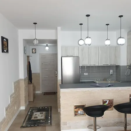 Alexina Studio Onix Mamaia Nord